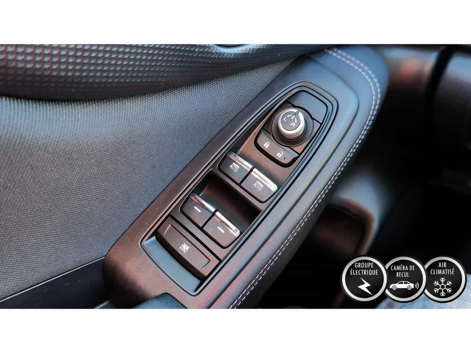 2022 Subaru Forester 2.5i Convenience - Image 10