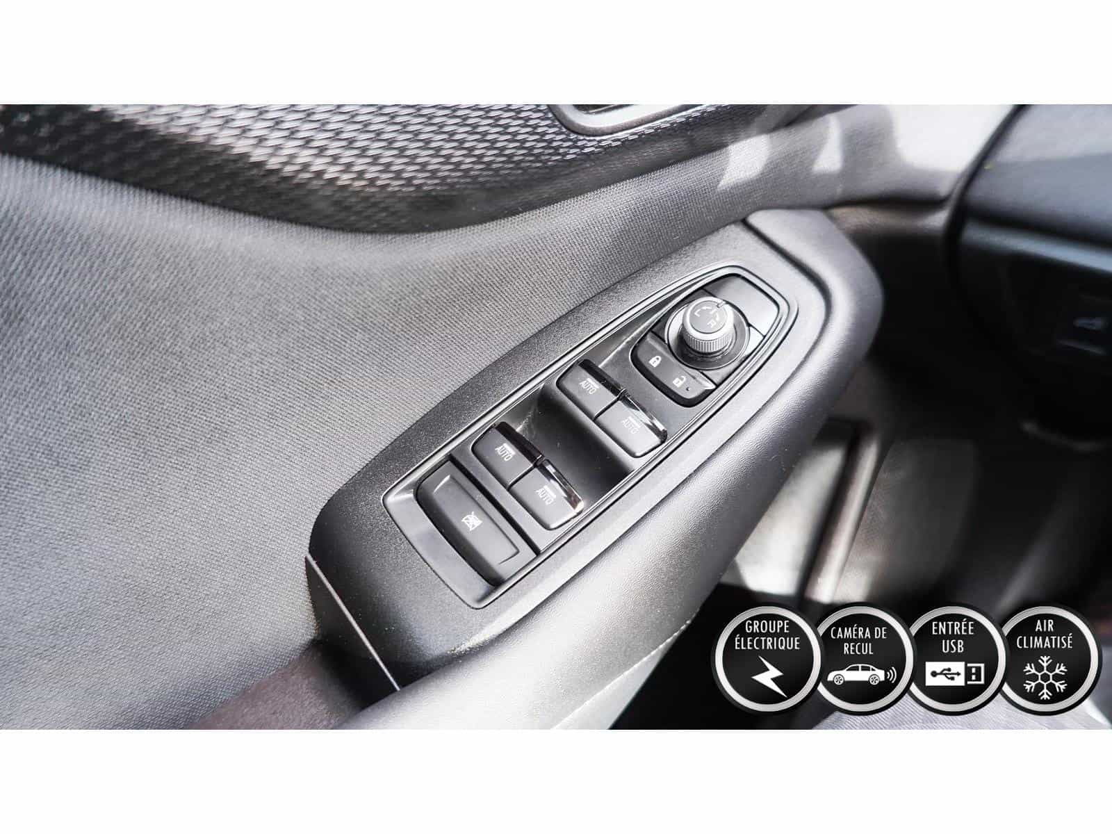 2023 Subaru Outback Touring - Image 8