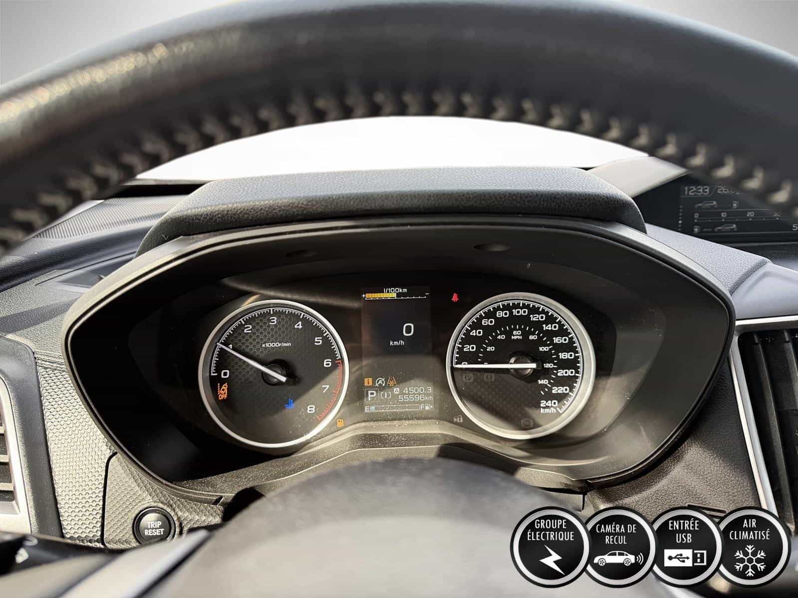 2024 Subaru Forester Touring - Image 10