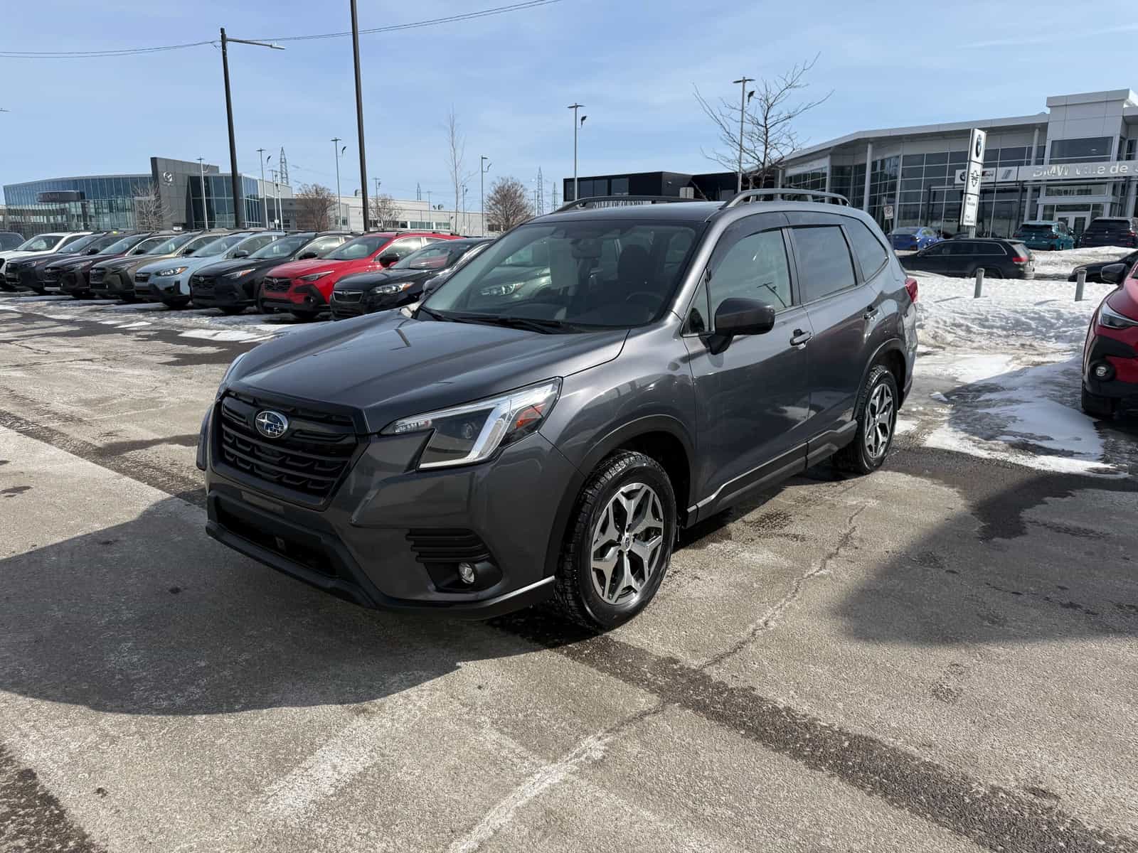 Image 1 Subaru Forester Touring 2024