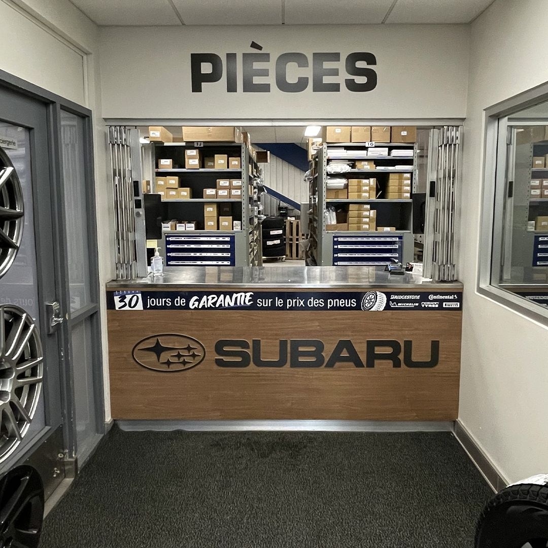 Comptoire pièces à Desjardins Subaru.
